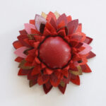 Broche Succulente framboise, rouge, rose et or