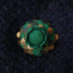 Broche Succulente camaïeu vert, or