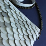 Sac pochette Serena blanc et argent (gamme slim)