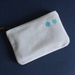 Pochette Dulcie Sauvage – bleu lagon