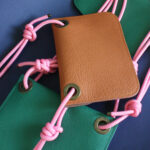 Sac pochette India tabac (gamme slim)